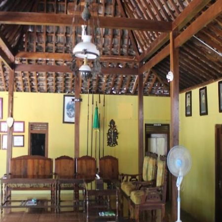 Nara Homestay Syariah Mangunan 外观 照片